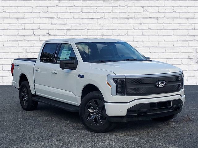 2024 Ford F-150 Lightning Flash