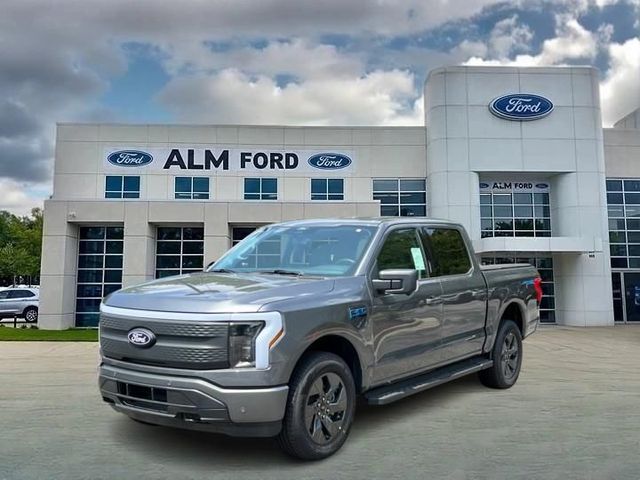 2024 Ford F-150 Lightning Flash