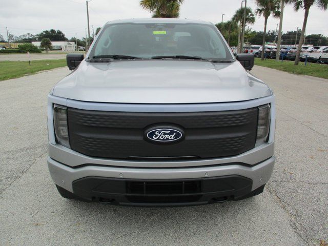 2024 Ford F-150 Lightning Flash