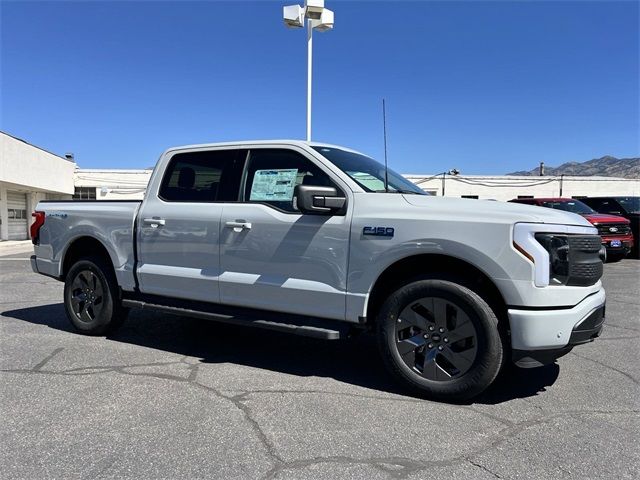 2024 Ford F-150 Lightning Flash