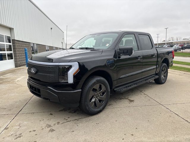 2024 Ford F-150 Lightning Flash