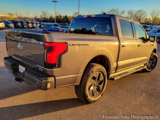 2024 Ford F-150 Lightning Flash