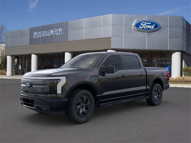 2024 Ford F-150 Lightning Flash