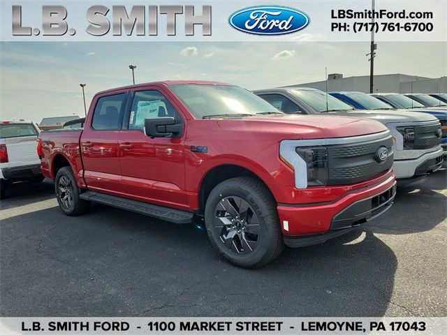 2024 Ford F-150 Lightning Flash