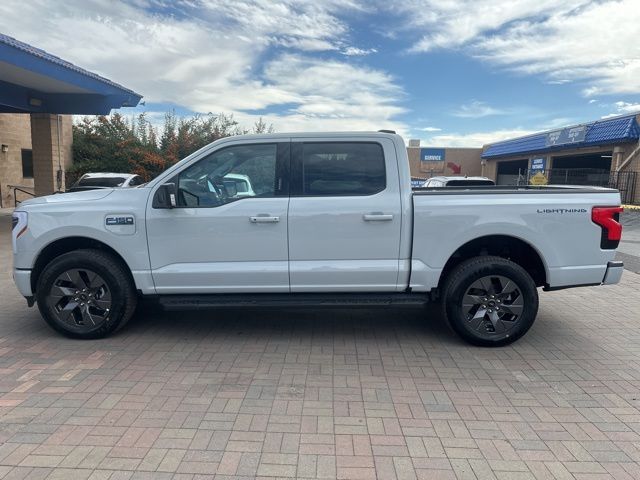 2024 Ford F-150 Lightning Flash