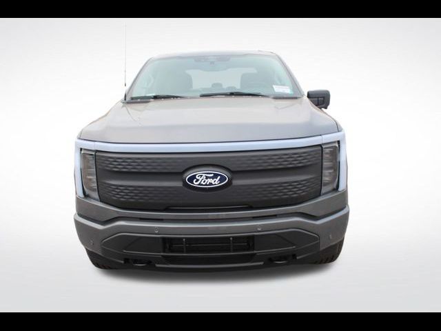 2024 Ford F-150 Lightning Flash