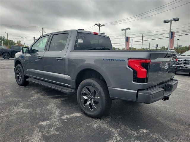 2024 Ford F-150 Lightning Flash