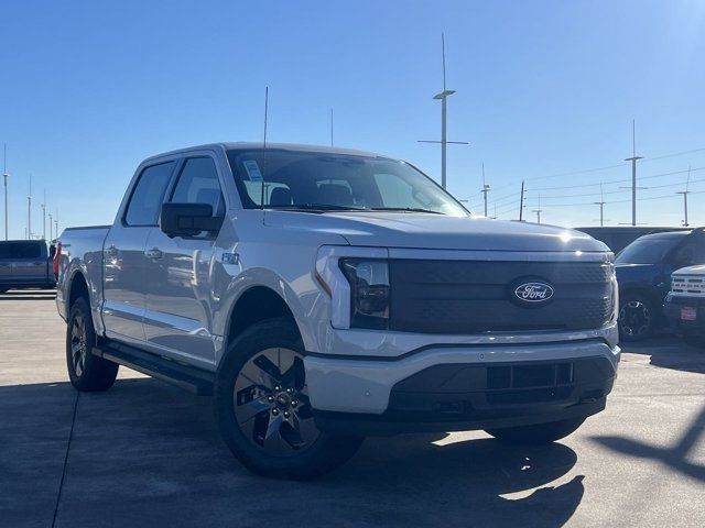 2024 Ford F-150 Lightning Flash