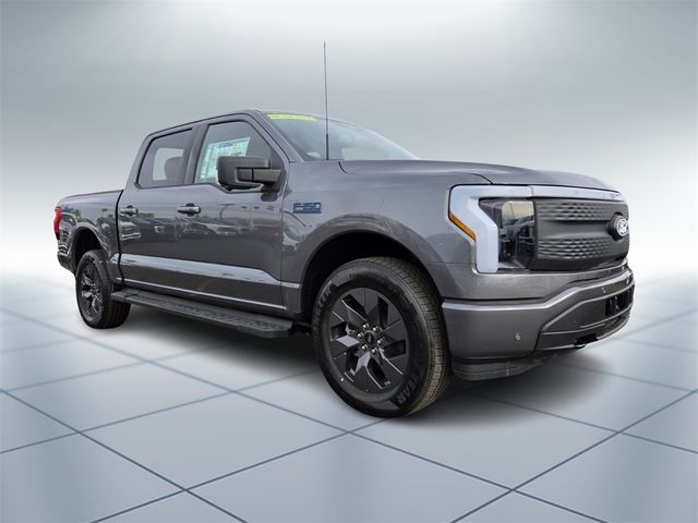 2024 Ford F-150 Lightning Flash