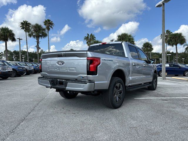 2024 Ford F-150 Lightning Flash