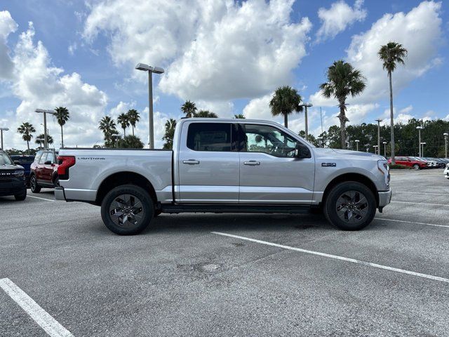 2024 Ford F-150 Lightning Flash