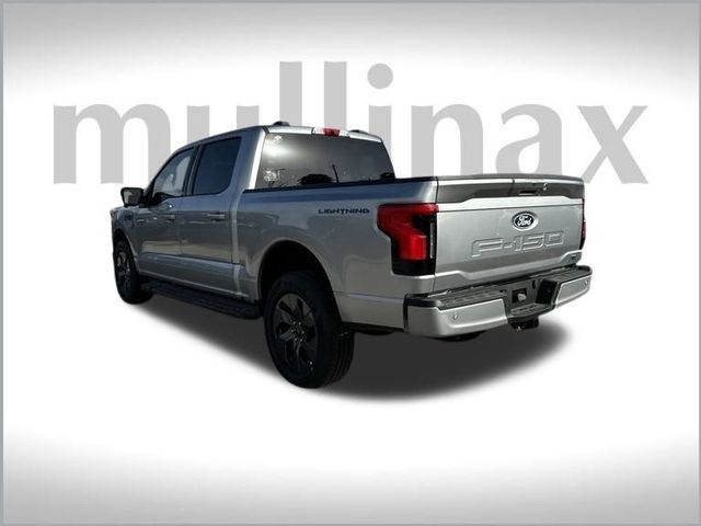 2024 Ford F-150 Lightning Flash