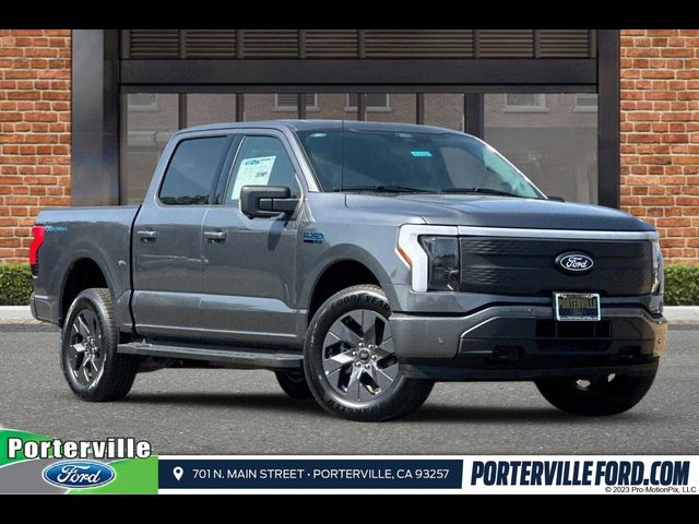 2024 Ford F-150 Lightning Flash