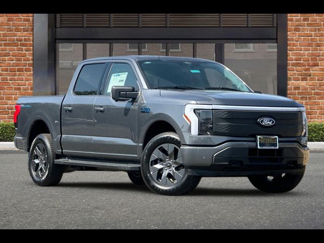 2024 Ford F-150 Lightning Flash