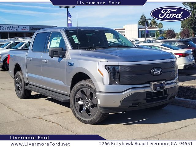 2024 Ford F-150 Lightning Flash