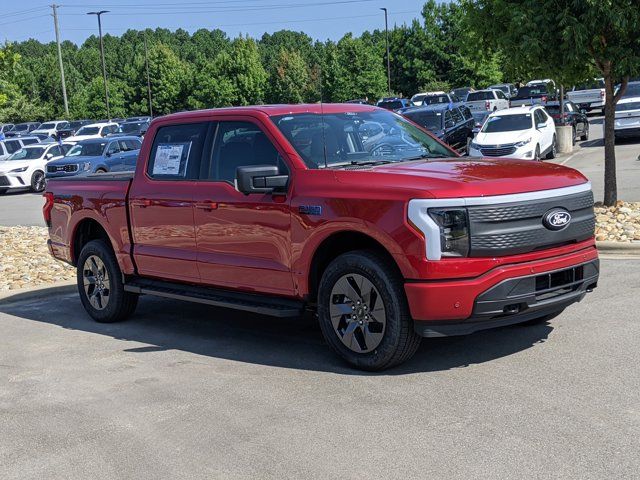 2024 Ford F-150 Lightning Flash