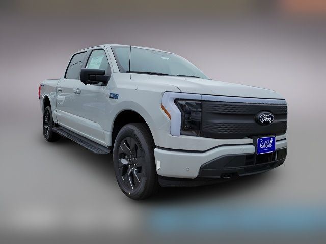 2024 Ford F-150 Lightning Flash