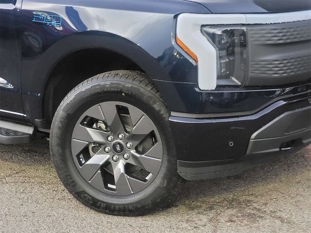 2024 Ford F-150 Lightning Flash