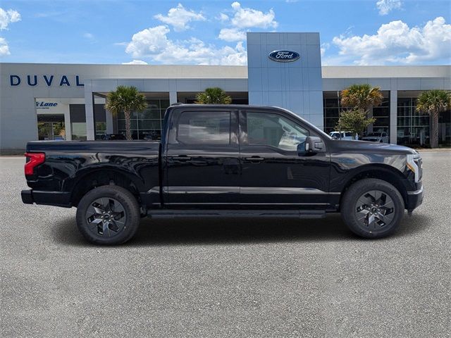 2024 Ford F-150 Lightning Flash