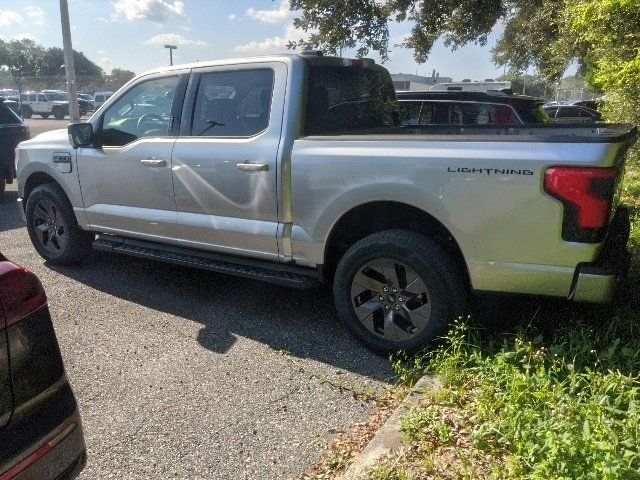 2024 Ford F-150 Lightning Flash