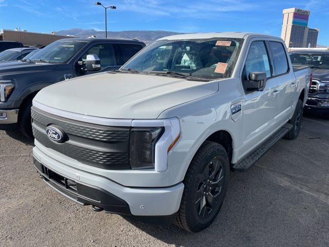 2024 Ford F-150 Lightning Flash