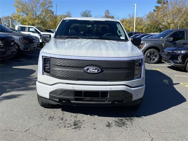 2024 Ford F-150 Lightning Flash