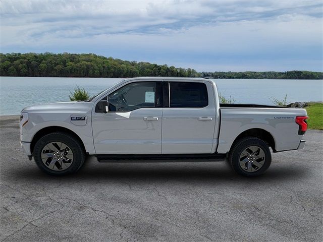 2024 Ford F-150 Lightning Flash