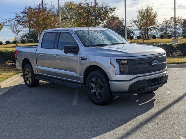 2024 Ford F-150 Lightning Flash