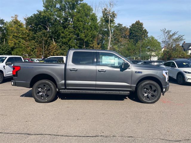 2024 Ford F-150 Lightning Flash