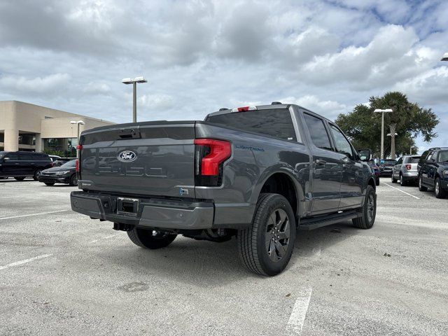 2024 Ford F-150 Lightning Flash