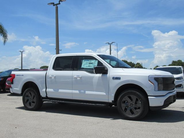 2024 Ford F-150 Lightning Flash