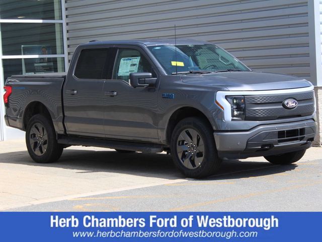 2024 Ford F-150 Lightning Flash