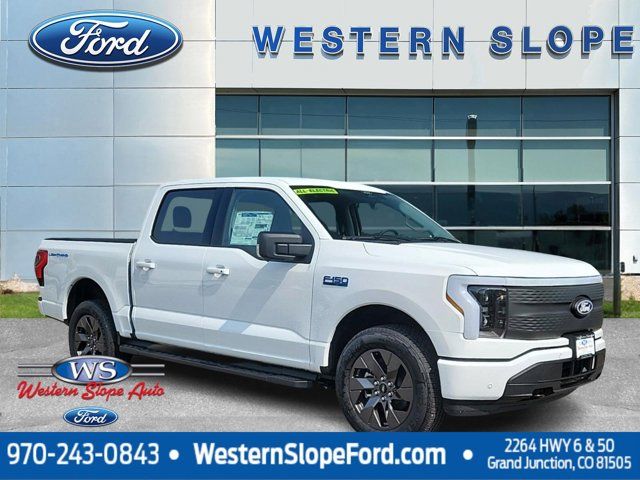 2024 Ford F-150 Lightning Flash