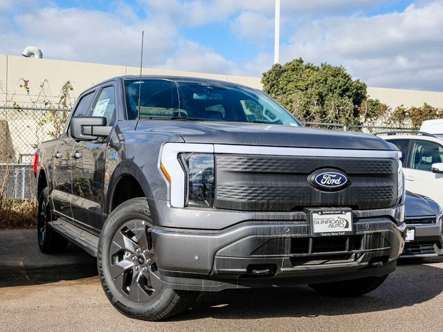 2024 Ford F-150 Lightning Flash