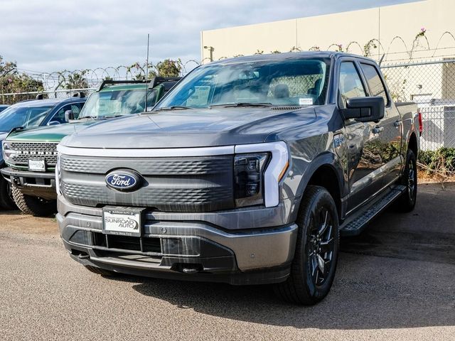 2024 Ford F-150 Lightning Flash