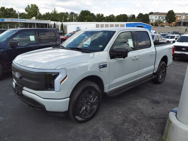 2024 Ford F-150 Lightning Flash