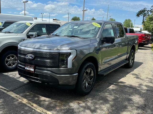 2024 Ford F-150 Lightning Flash