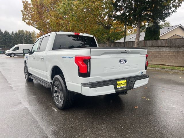 2024 Ford F-150 Lightning Flash