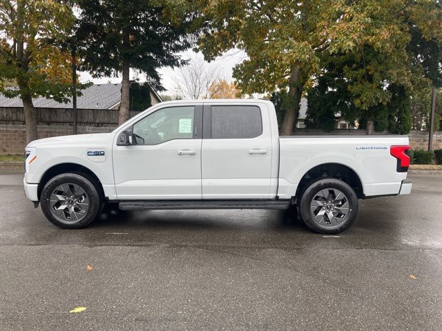 2024 Ford F-150 Lightning Flash