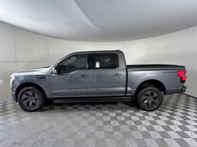 2024 Ford F-150 Lightning Flash