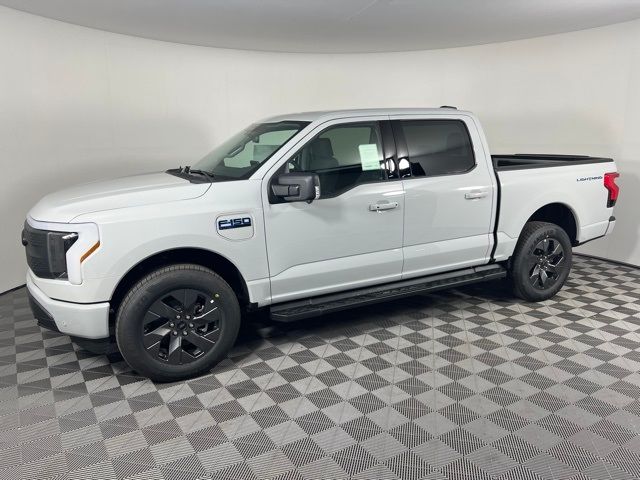 2024 Ford F-150 Lightning Flash