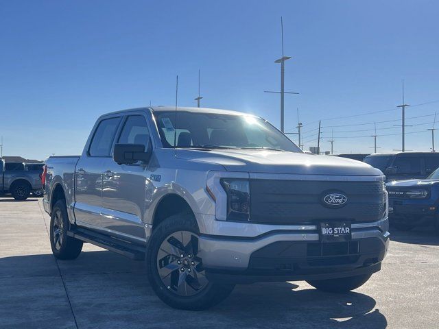 2024 Ford F-150 Lightning Flash