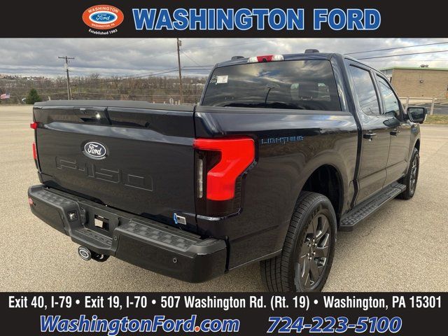 2024 Ford F-150 Lightning Flash