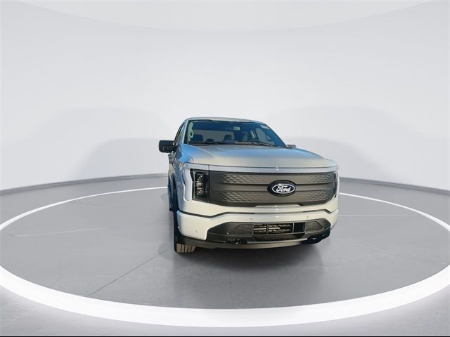 2024 Ford F-150 Lightning Flash