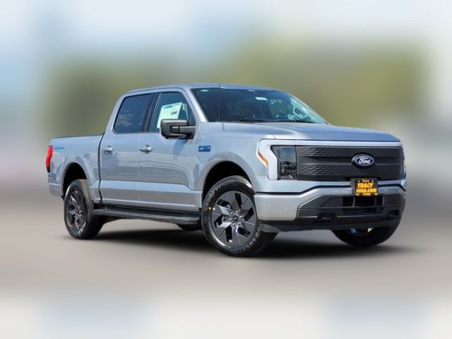 2024 Ford F-150 Lightning Flash