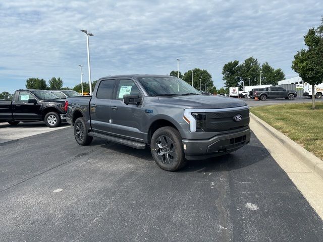 2024 Ford F-150 Lightning Flash