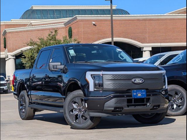 2024 Ford F-150 Lightning Flash