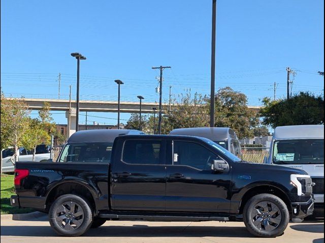 2024 Ford F-150 Lightning Flash