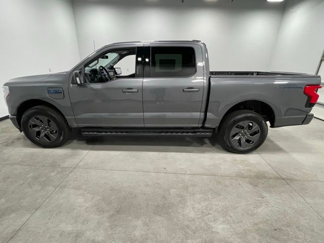 2024 Ford F-150 Lightning Flash