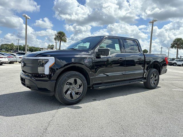 2024 Ford F-150 Lightning Flash